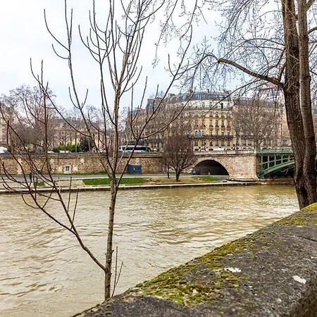 Guestready - Stylish With River View Διαμέρισμα Παρίσι